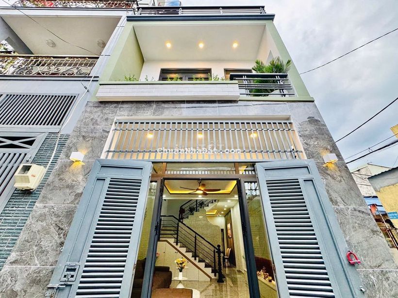 Nhỉnh 90tr/m có nhà đẹp 2 tầng,52m2,HXH ngay chợ Thạch Đà,Gò Vấp