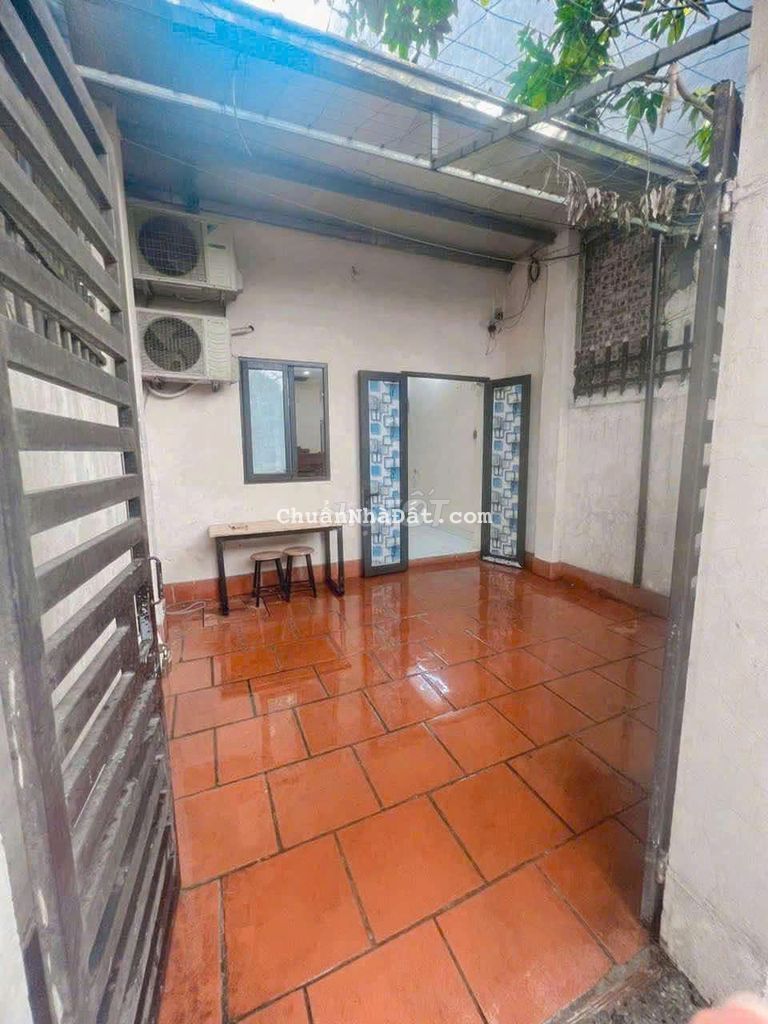 Bán đất tặng nhà 2 tầng Thụy Phương, ôtô gần, DT 81m, MT 6.6m hơn 6 tỷ