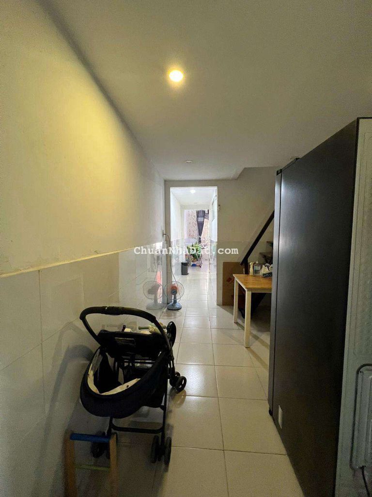 NGAY CHỢ HIỆP BÌNH - NHÀ 63 M2 - 2TẦNG - 3PN - SỔ HỒNG HOÀN CÔNG