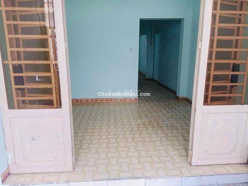 3TỶ NHÀ TRUNG ĐÔNG / MIỄU MẠCH NƯỚC