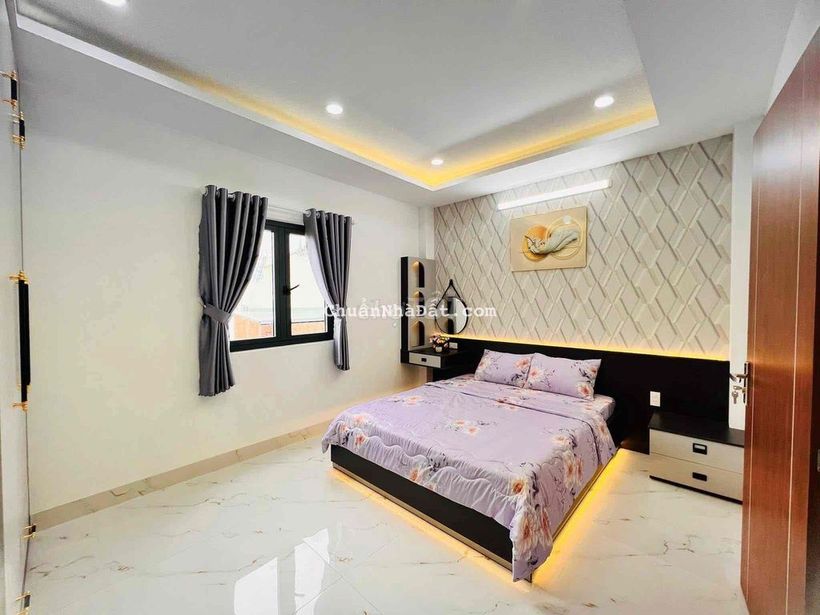 CẦN BÁN NHÀ MẶT TIỀN ĐƯỜNG NHÁNH HÀ HUY GIÁP LIỀN KỀ GÒ VẤP