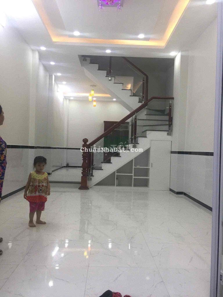 Bán nhà HXH Phạm văn chiêu P8 GV gia 8tr tháng