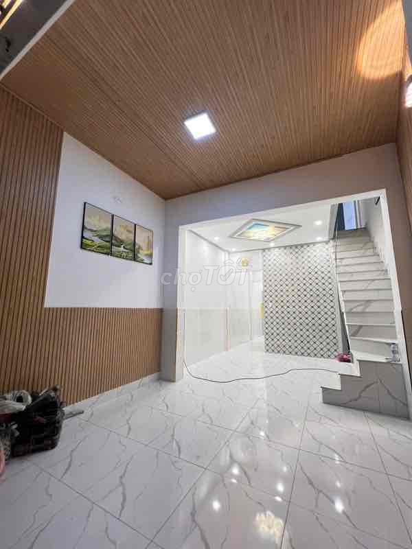 🏡🏡Nhà .Bán.Tỉnh Lộ 10_Nhà Mới 2 lầu-  Nhỉnh 3.5🧄- Nở hậu