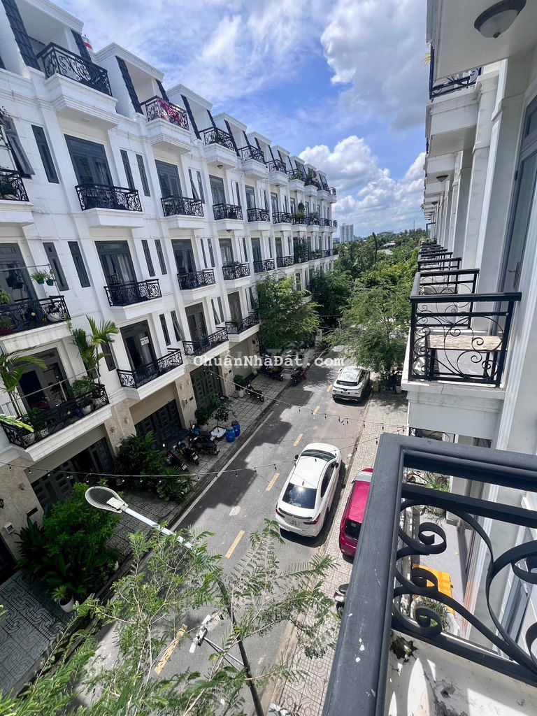 Khu phân lô Nhà 5 tầng đường Thạnh Lộc 44, Q12, 60m2, 4mx15m, 5.55tỷ